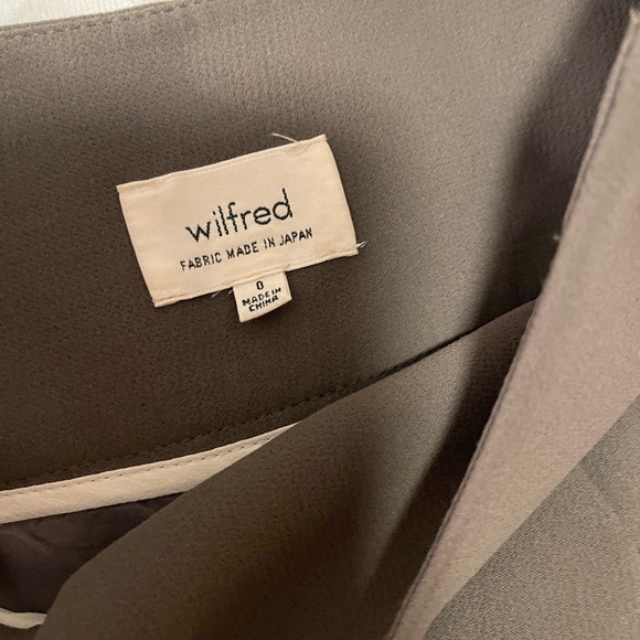 Wilfred by Aritzia; dark taupe trouser; size 0 - Picture 3 of 3